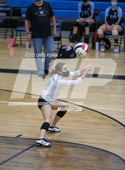 Thumbnail 3 in Cheyenne Mountain @ Vista Ridge photogallery.