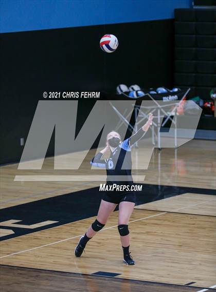 Thumbnail 1 in Cheyenne Mountain @ Vista Ridge photogallery.
