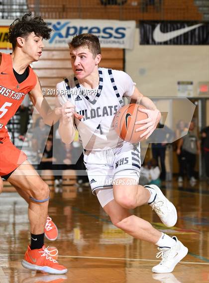 Thumbnail 3 in Eastside Catholic vs. Wilsonville (Les Schwab Invitational) photogallery.