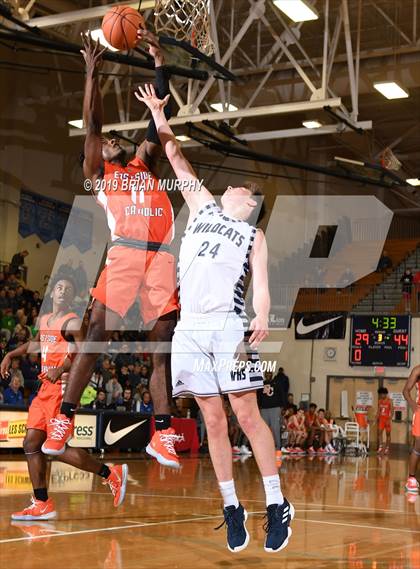 Thumbnail 1 in Eastside Catholic vs. Wilsonville (Les Schwab Invitational) photogallery.