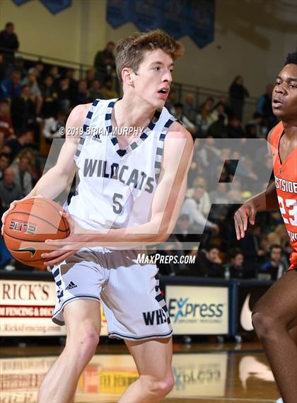 Thumbnail 3 in Eastside Catholic vs. Wilsonville (Les Schwab Invitational) photogallery.