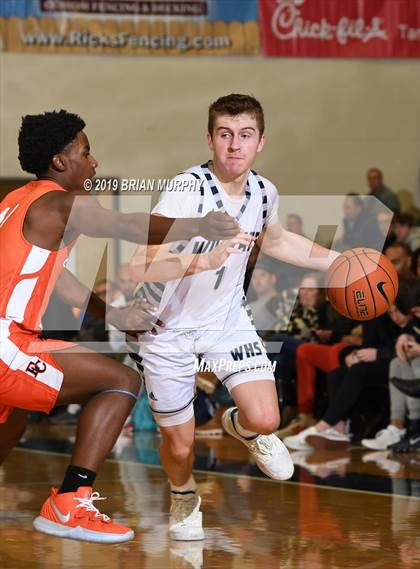 Thumbnail 3 in Eastside Catholic vs. Wilsonville (Les Schwab Invitational) photogallery.