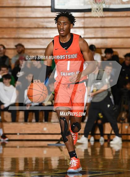Thumbnail 3 in Eastside Catholic vs. Wilsonville (Les Schwab Invitational) photogallery.