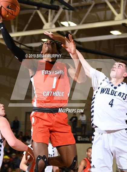 Thumbnail 2 in Eastside Catholic vs. Wilsonville (Les Schwab Invitational) photogallery.