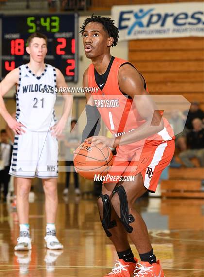 Thumbnail 2 in Eastside Catholic vs. Wilsonville (Les Schwab Invitational) photogallery.