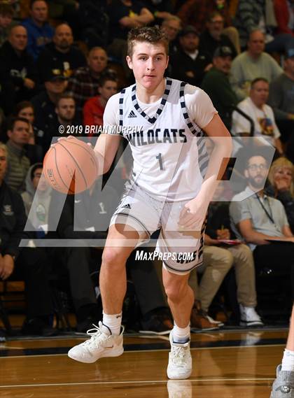 Thumbnail 3 in Eastside Catholic vs. Wilsonville (Les Schwab Invitational) photogallery.