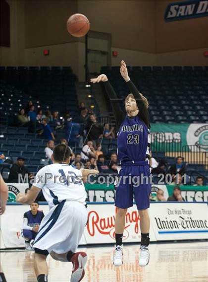 Thumbnail 1 in Foothills Christian vs Horizon (CIF SDS D5 Final) photogallery.