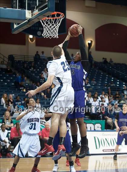 Thumbnail 1 in Foothills Christian vs Horizon (CIF SDS D5 Final) photogallery.
