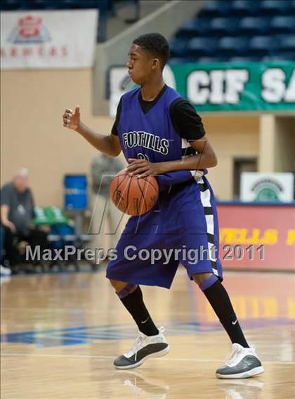 Thumbnail 3 in Foothills Christian vs Horizon (CIF SDS D5 Final) photogallery.