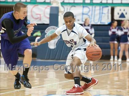 Thumbnail 3 in Foothills Christian vs Horizon (CIF SDS D5 Final) photogallery.