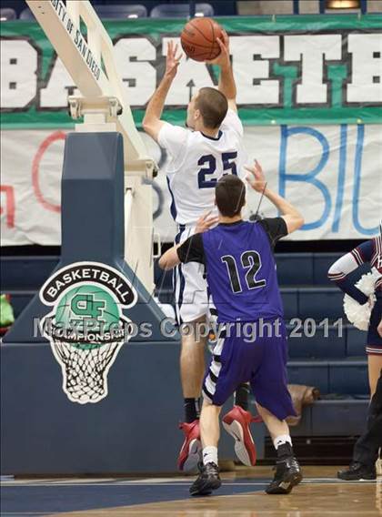 Thumbnail 1 in Foothills Christian vs Horizon (CIF SDS D5 Final) photogallery.