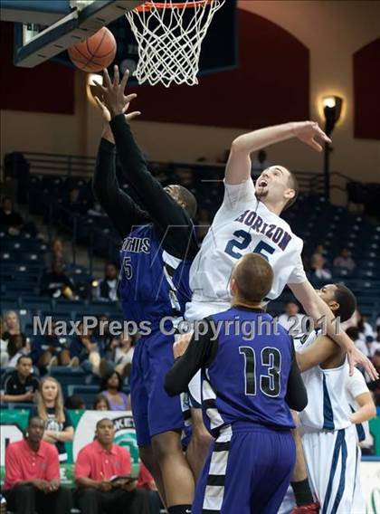 Thumbnail 2 in Foothills Christian vs Horizon (CIF SDS D5 Final) photogallery.
