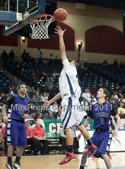 Thumbnail 3 in Foothills Christian vs Horizon (CIF SDS D5 Final) photogallery.