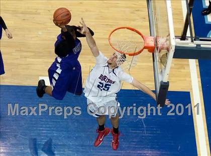 Thumbnail 1 in Foothills Christian vs Horizon (CIF SDS D5 Final) photogallery.