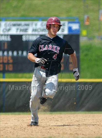 Thumbnail 1 in Clarke vs. Maine-Endwell (NYSPHSAA Class A Semifinal) photogallery.
