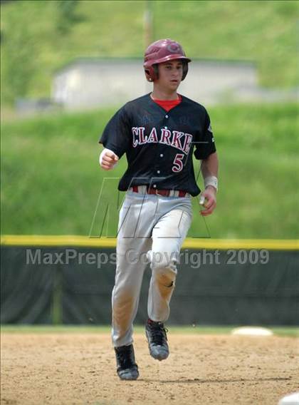 Thumbnail 3 in Clarke vs. Maine-Endwell (NYSPHSAA Class A Semifinal) photogallery.