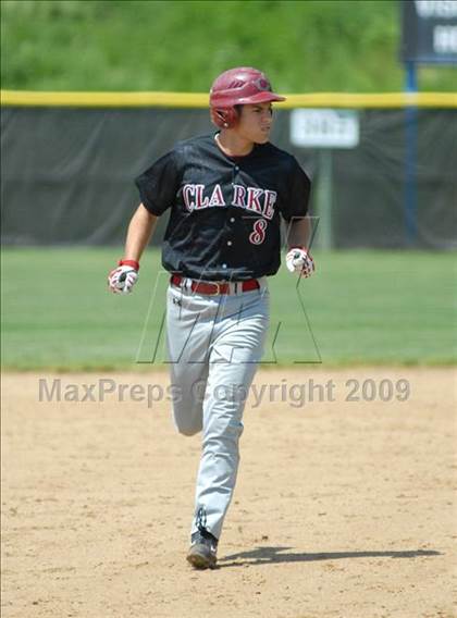 Thumbnail 2 in Clarke vs. Maine-Endwell (NYSPHSAA Class A Semifinal) photogallery.