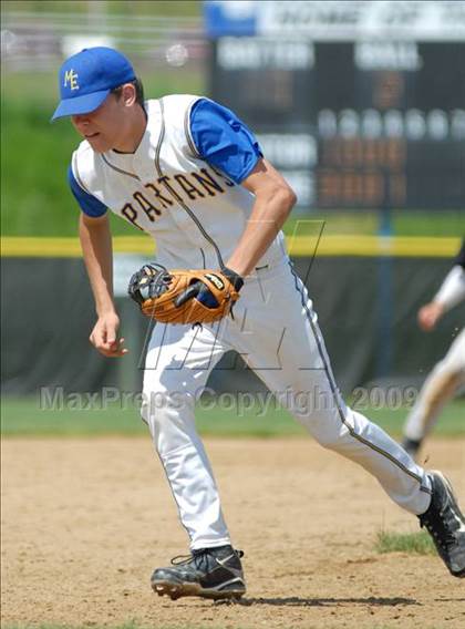 Thumbnail 1 in Clarke vs. Maine-Endwell (NYSPHSAA Class A Semifinal) photogallery.