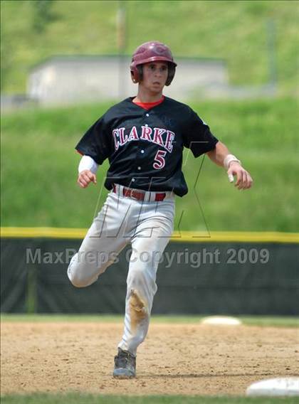 Thumbnail 1 in Clarke vs. Maine-Endwell (NYSPHSAA Class A Semifinal) photogallery.
