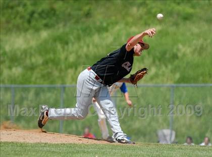 Thumbnail 1 in Clarke vs. Maine-Endwell (NYSPHSAA Class A Semifinal) photogallery.