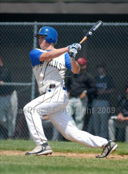 Thumbnail 2 in Clarke vs. Maine-Endwell (NYSPHSAA Class A Semifinal) photogallery.