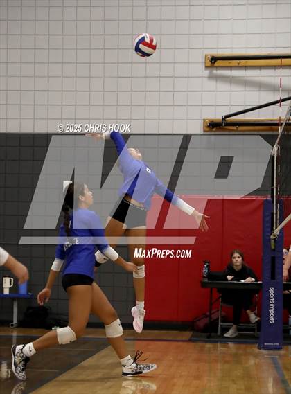 Thumbnail 1 in Mesquite vs. Tanque Verde (Lancer Invitational) photogallery.