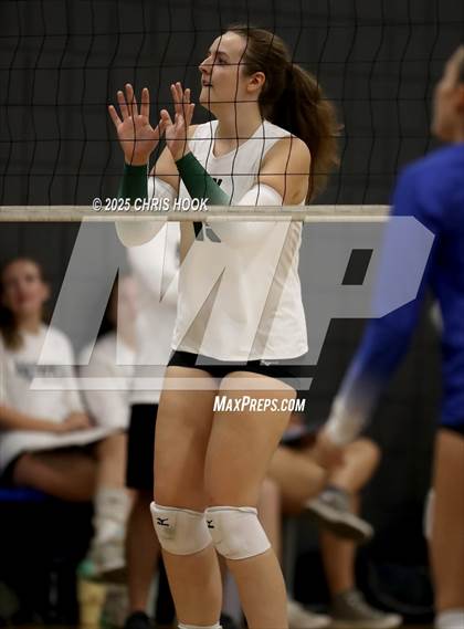 Thumbnail 2 in Mesquite vs. Tanque Verde (Lancer Invitational) photogallery.