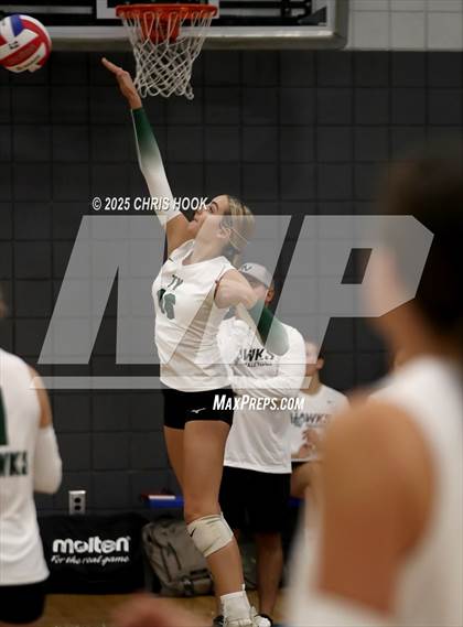 Thumbnail 2 in Mesquite vs. Tanque Verde (Lancer Invitational) photogallery.