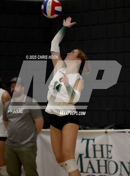 Thumbnail 2 in Mesquite vs. Tanque Verde (Lancer Invitational) photogallery.