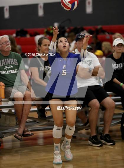 Thumbnail 2 in Mesquite vs. Tanque Verde (Lancer Invitational) photogallery.