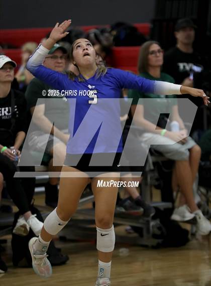Thumbnail 1 in Mesquite vs. Tanque Verde (Lancer Invitational) photogallery.