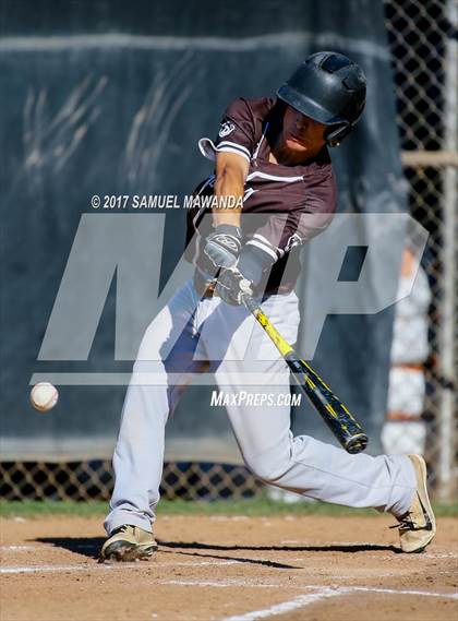 Thumbnail 3 in Chaminade vs Crespi photogallery.