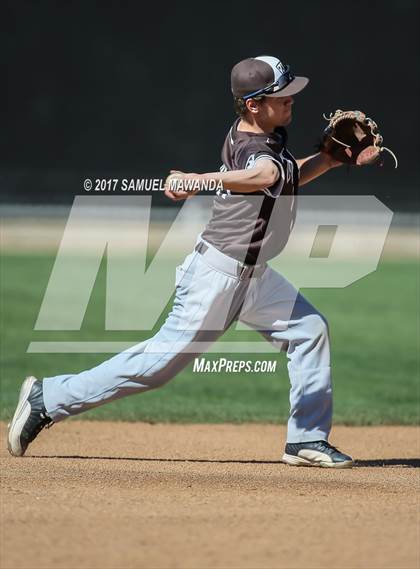 Thumbnail 3 in Chaminade vs Crespi photogallery.
