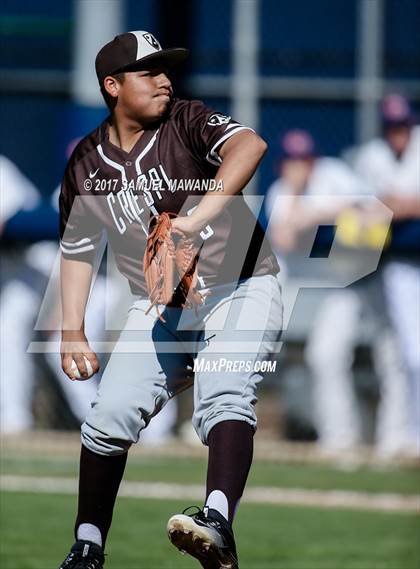 Thumbnail 2 in Chaminade vs Crespi photogallery.