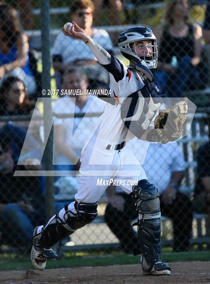Thumbnail 2 in Chaminade vs Crespi photogallery.