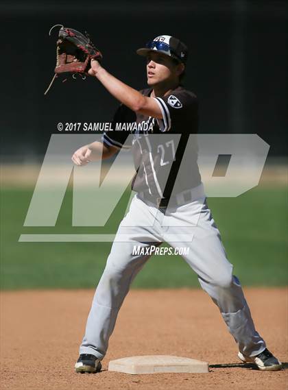 Thumbnail 3 in Chaminade vs Crespi photogallery.