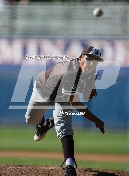 Thumbnail 3 in Chaminade vs Crespi photogallery.