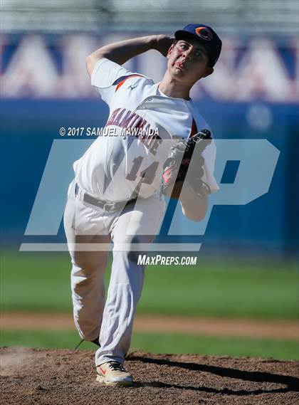 Thumbnail 3 in Chaminade vs Crespi photogallery.