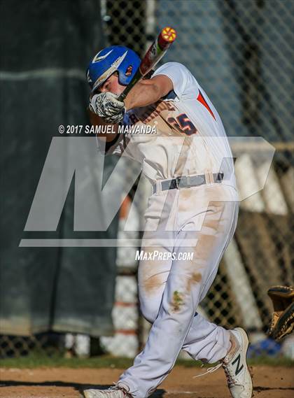 Thumbnail 2 in Chaminade vs Crespi photogallery.