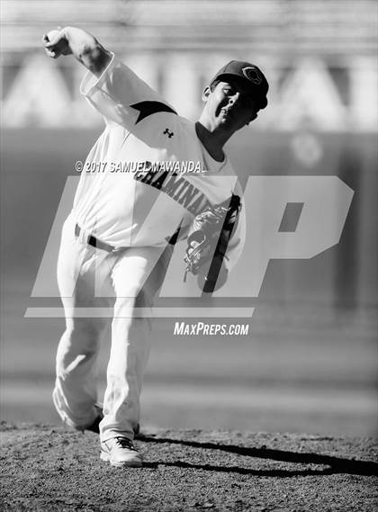 Thumbnail 3 in Chaminade vs Crespi photogallery.