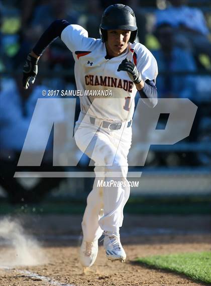 Thumbnail 2 in Chaminade vs Crespi photogallery.