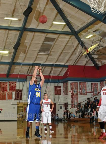 Thumbnail 3 in Maxwell vs. East Nicolaus (Love of the Game) photogallery.