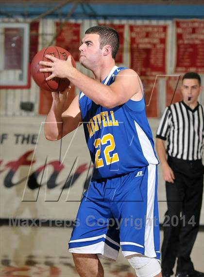 Thumbnail 2 in Maxwell vs. East Nicolaus (Love of the Game) photogallery.
