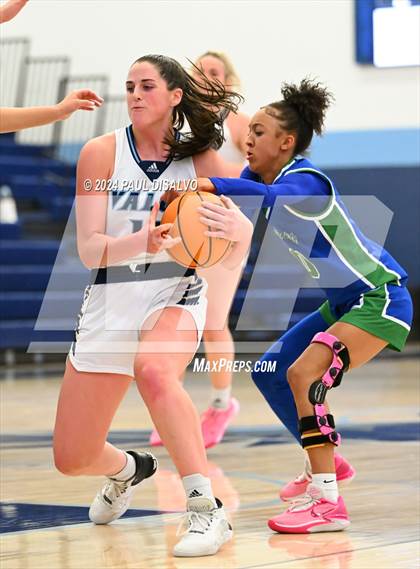 Thumbnail 3 in Doherty @ Valor Christian photogallery.