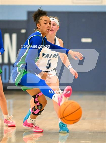 Thumbnail 2 in Doherty @ Valor Christian photogallery.