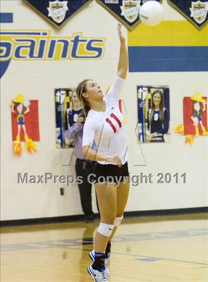 Thumbnail 3 in Bishop Miege @ Aquinas photogallery.