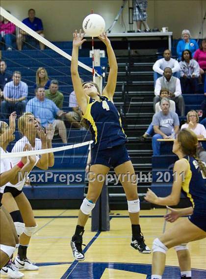 Thumbnail 1 in Bishop Miege @ Aquinas photogallery.