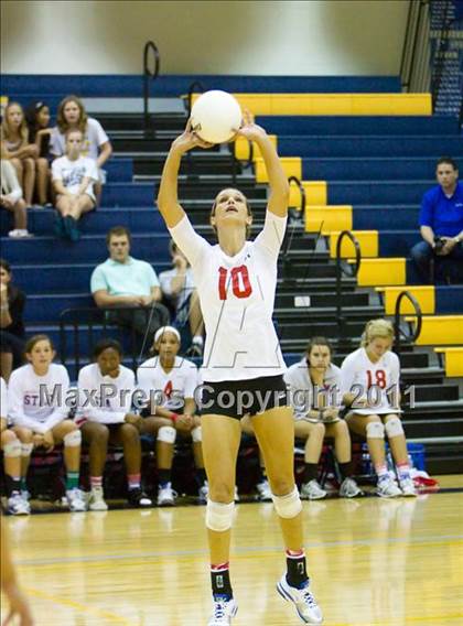 Thumbnail 2 in Bishop Miege @ Aquinas photogallery.