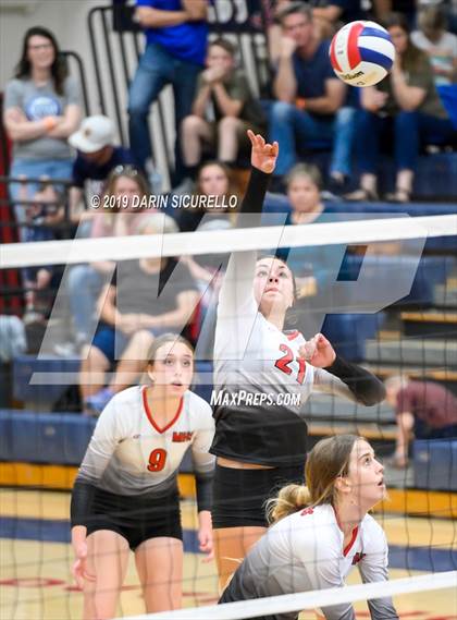 Thumbnail 1 in St. David vs Mogollon (AIA 1A State Finals) photogallery.