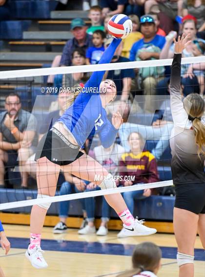 Thumbnail 2 in St. David vs Mogollon (AIA 1A State Finals) photogallery.